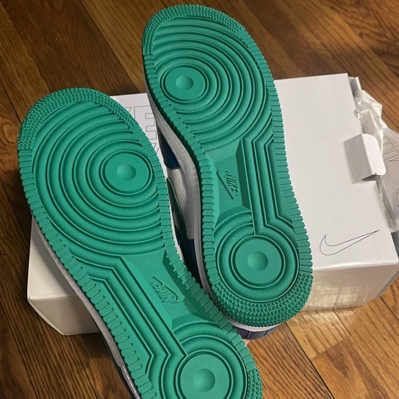 Brand New Nike Air Force 1 - Picture 4 of 5